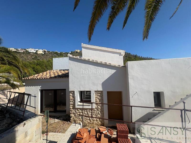 Foto 303f86f4-95f8-43cd-b97e-0c49738e8934. Chalet avec piscine dans Paichi Moraira