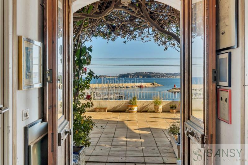 Foto 5385f5fb-c742-4d98-b6fc-f5c657b5429b. Chalet jáveavilla en Puerto Xàbia