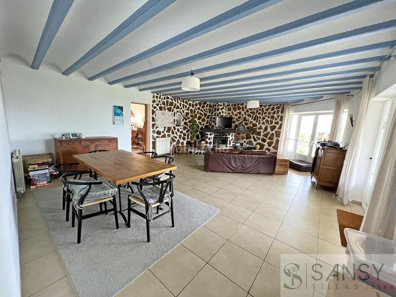 Foto 34c240fe-0d5c-48b9-bb26-f0ca1bae496c. Chalet con riscaldamento parcheggio piscina in Centro Ciudad Xàbia