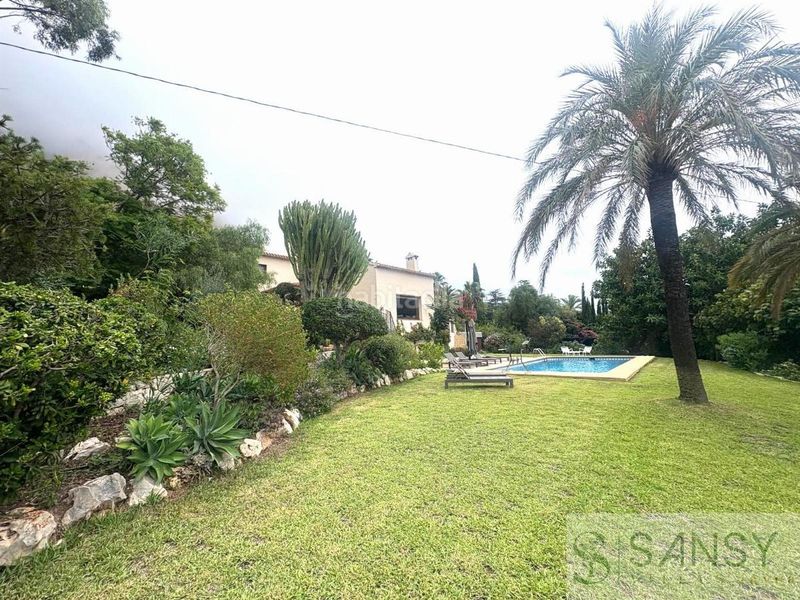 Foto 4f1b383f-71cc-4746-a925-558361a972aa. Xalet amb calefacció aparcament piscina a Montgó - Ermita Xàbia