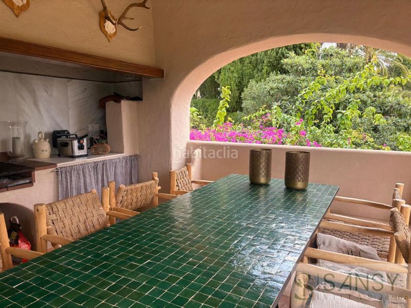 Foto d5dd99c7-dd50-49b5-b774-bd37d773e770. Xalet amb calefacció aparcament piscina a Montgó - Ermita Xàbia
