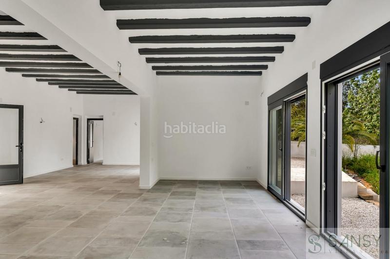 Foto 75297580-df21-46da-899a-87bf6a3393e1. Chalet mit heizung parking pool in La Granadella - Costa Nova Xàbia