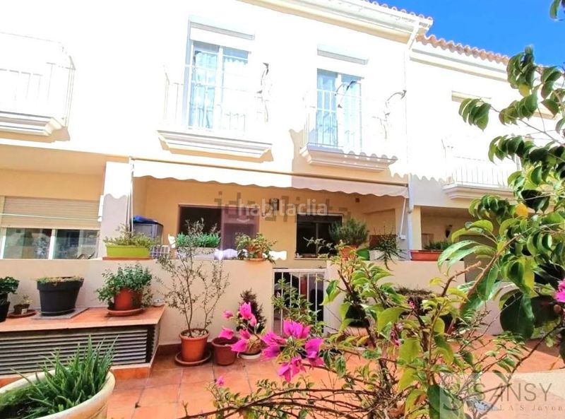 Foto 14e8bfb1-b998-446c-8d18-37764dc5dfa5. Casa amb calefacció aparcament piscina a Sagra