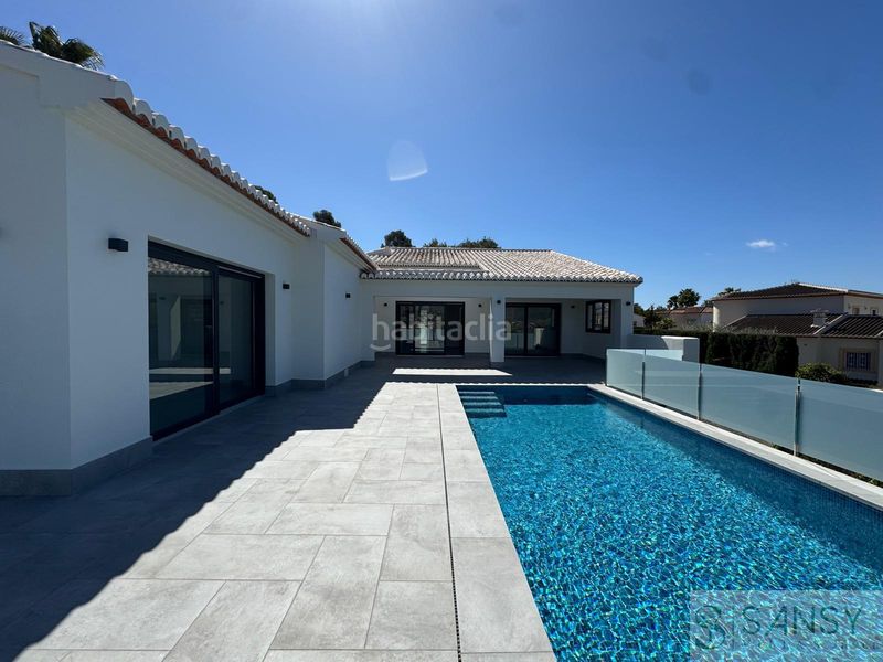 Foto 7341aaa9-3a39-40d4-bbf2-2d7115698fd3. Chalet jáveachalet en Centro Ciudad Xàbia