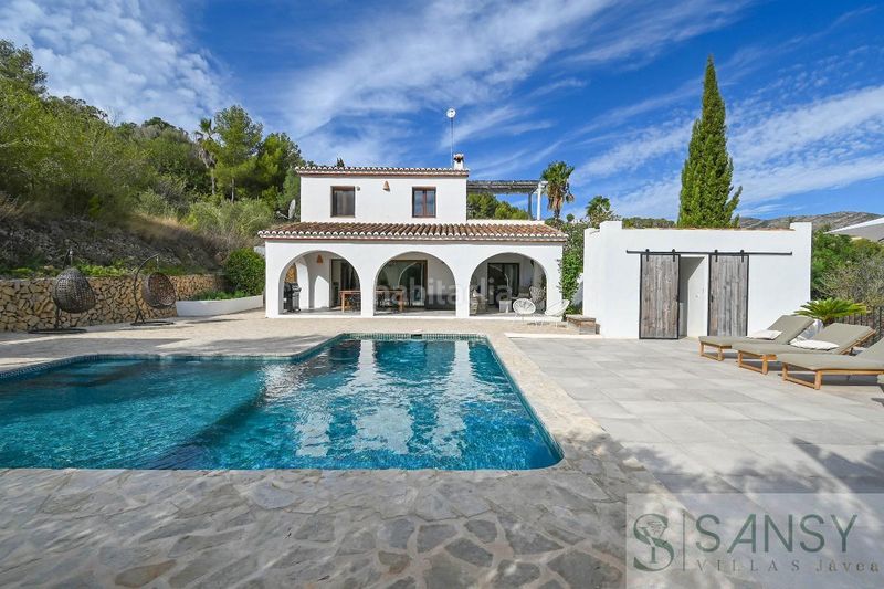 Foto bc98511f-117e-49f4-a085-be9cf694b0b0. Chalet  en Benissa pueblo Benissa