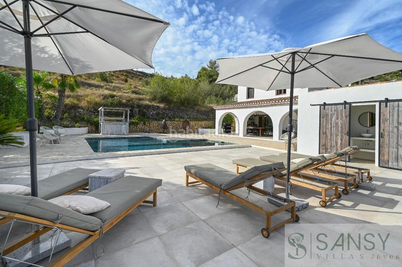 Foto db8329ce-5e69-4807-8746-98af33dd3848. Chalet  en Benissa pueblo Benissa