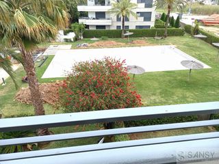 Miete Dreistöckige Wohnung in Montañar-El Arenal. Jáveaxàbiaapartamento