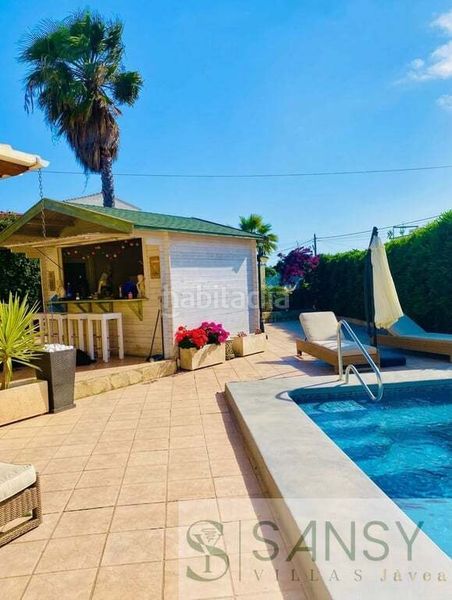 Foto bcdf0cc7-427a-4f3c-bb10-570aad8b9aa5. Chalet evilla en Benicolada - Las Adelfas Calp