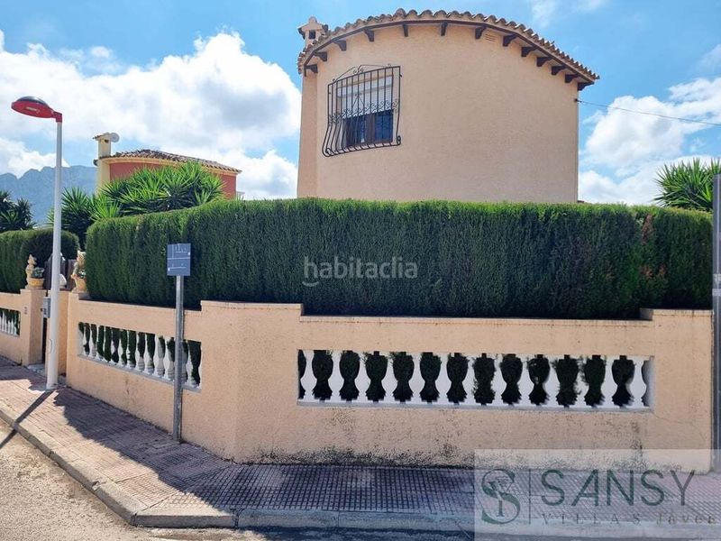 Foto f6006691-9a28-4495-93fe-f98509423554. Casa amb calefacció aparcament piscina a Poblets (els)