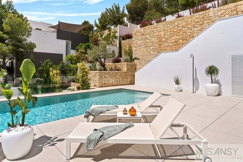 Foto 62991fc2-52cc-45b5-b0ee-9d6628e8dbd8. Casa amb piscina a Altea ciudad Altea