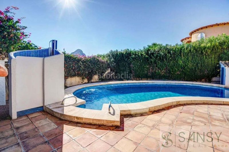 Foto 1ae91bbe-79e7-4034-a89d-97b696f4730f. Casa amb calefacció aparcament piscina a Benicolada - Las Adelfas Calp