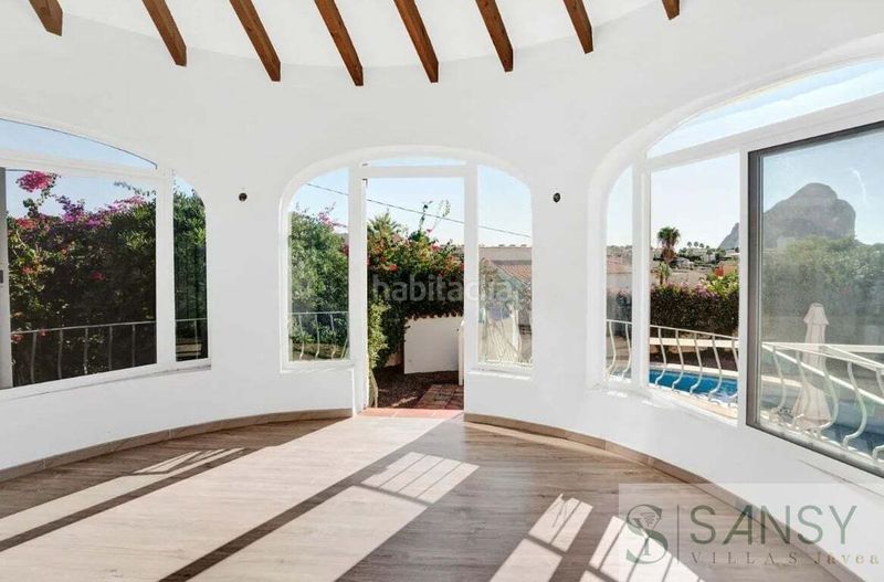 Foto ee4e3cff-c5d4-4b82-bb10-d497b7aaa756. Casa amb calefacció aparcament piscina a Benicolada - Las Adelfas Calp