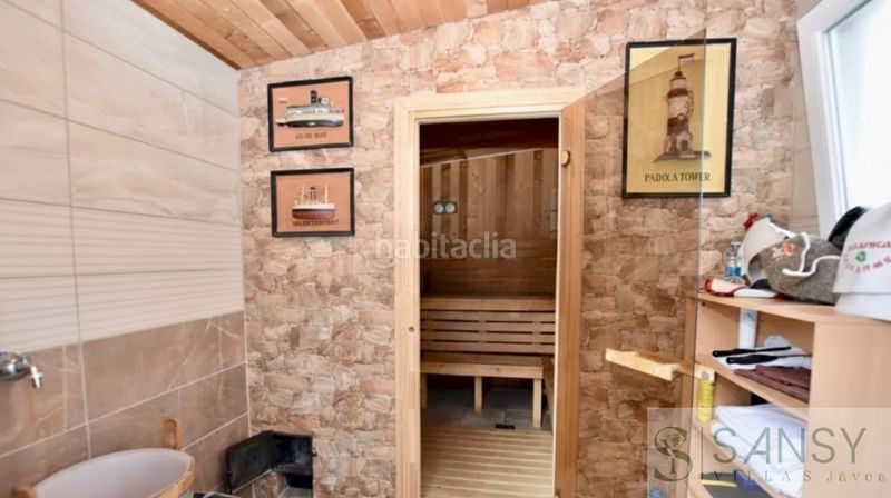 Foto ca1f8b0d-8499-43b9-9707-1f852e50e531. Casa amb calefacció aparcament piscina a Centro Ciudad Xàbia