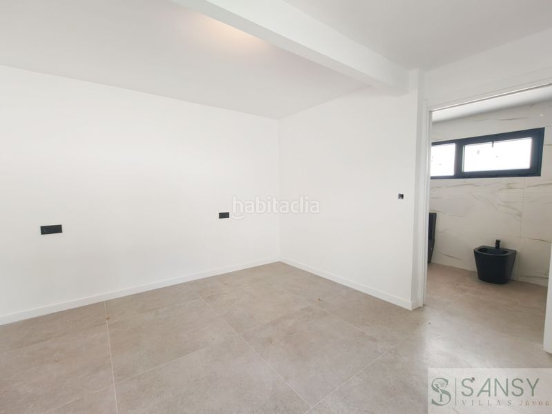 Foto d61f8ac1-7ad1-416d-9e17-3aa3e35b8dd0. Xalet amb calefacció aparcament piscina a Saladar Dénia