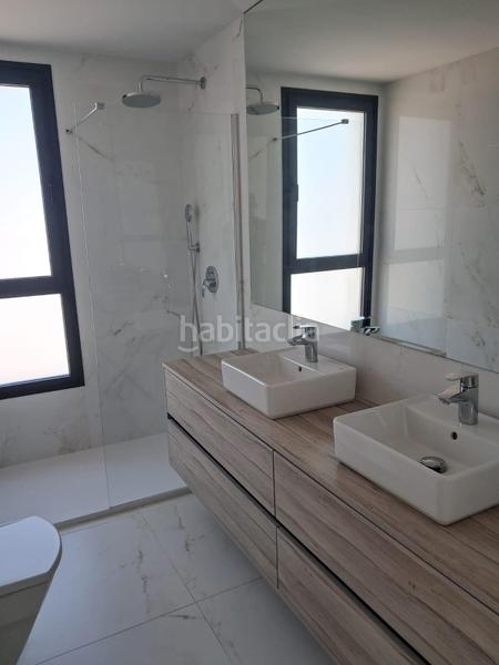 Foto 3d47c899-0d32-4a88-9ea2-12fc7eea350b. Apartament amb calefacció aparcament piscina a Gran Playa Santa Pola