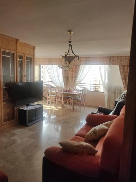 Foto 2395e763-aff6-4121-bf40-5194ddcf5c84. Piccolo appartamento con riscaldamento parcheggio piscina in Benidorm