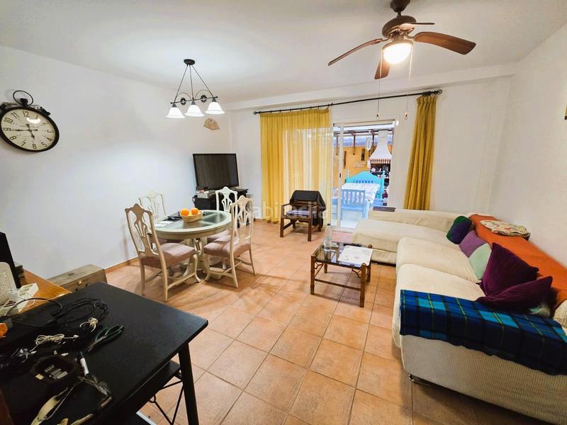 Foto 463730d3-e4ee-4e97-bec3-8917b1781168. Reihenhaus mit heizung parking in Montebello - Nou Espai Nucia (la)