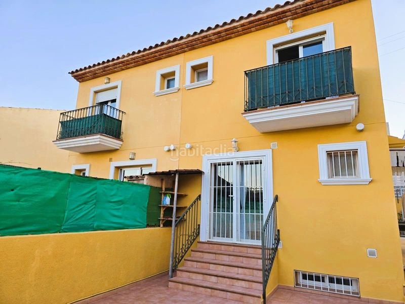 Foto b81537d5-cf2d-4308-81d3-8a6925b2f4c7. Casa adossada amb calefacció aparcament a Montebello - Nou Espai Nucia (la)
