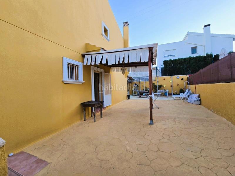 Foto b9b88e83-5cd2-4f09-87b2-a81a4417537a. Reihenhaus mit heizung parking in Montebello - Nou Espai Nucia (la)