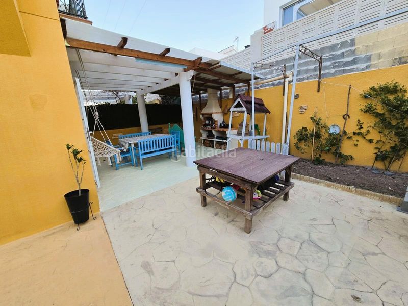 Foto bef7685d-832a-4fcd-bd95-f0bc322caff3. Casa adossada amb calefacció aparcament a Montebello - Nou Espai Nucia (la)