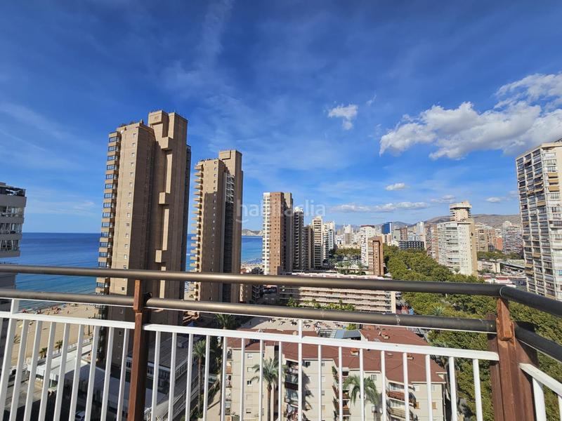 Foto 2ab124cc-7df3-4e1e-84fb-d64470a70d06. Ático espectacular ático tríplex Playa Levante en Benidorm