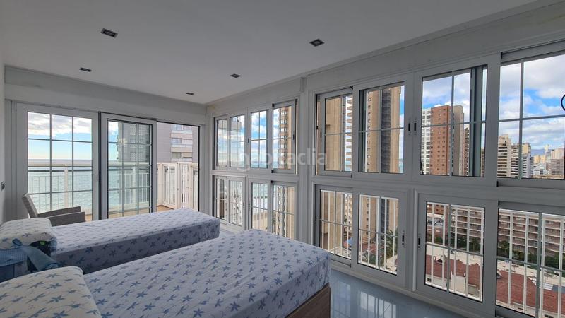 Foto 50ac2850-b465-4bfc-b01b-daa3505935af. Ático espectacular ático tríplex Playa Levante en Benidorm