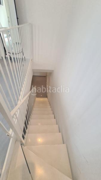 Foto 5d83d590-6b22-42a7-8a4a-9bf336599efb. Ático espectacular ático tríplex Playa Levante en Benidorm