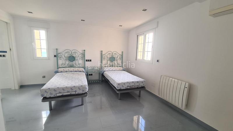 Foto 81b5f002-d863-426e-9cb8-e5287d36c56a. Ático espectacular ático tríplex Playa Levante en Benidorm