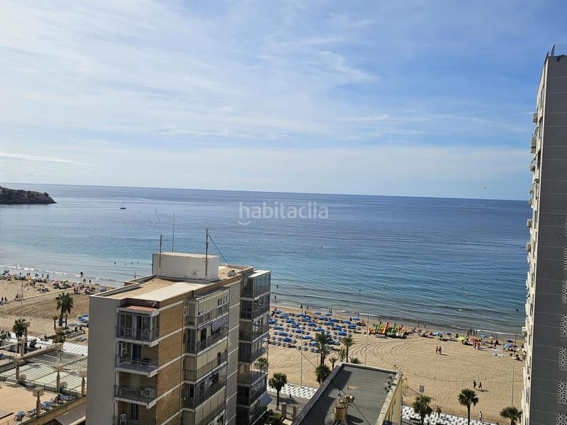 Foto 997f3e7f-f7e8-4b01-8bbd-f688d26b3ce1. Ático espectacular ático tríplex Playa Levante en Benidorm