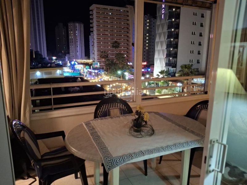 Foto 283f58de-5906-4276-b8f6-a8c3ec82b41c. Apartament amb piscina a Levante Alto Benidorm