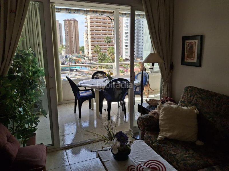 Foto c5e30555-9f54-4ec8-a8d1-0200e3a94ab0. Apartament amb piscina a Levante Alto Benidorm