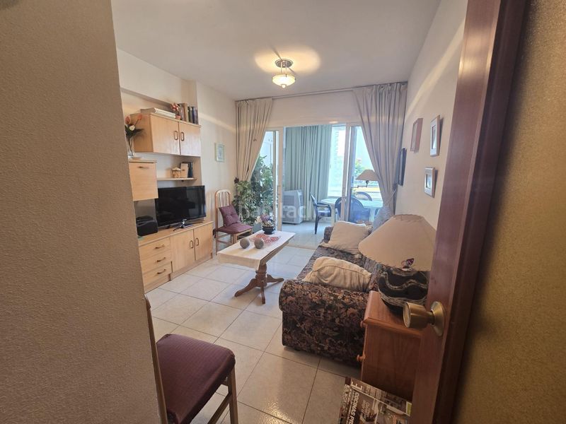 Foto ecf10249-d2f0-43bf-8b7b-cbf861118b90. Apartament amb piscina a Levante Alto Benidorm