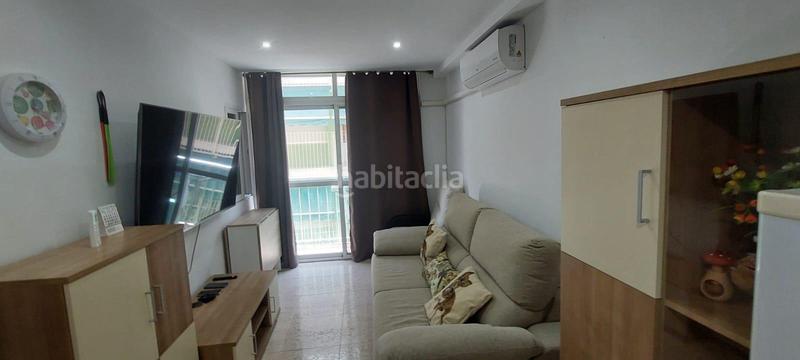 Foto 7b00b1df-ab47-4527-8777-646aa0f00f89. Apartamento se vende apartamento en emilio ortuño en Benidorm