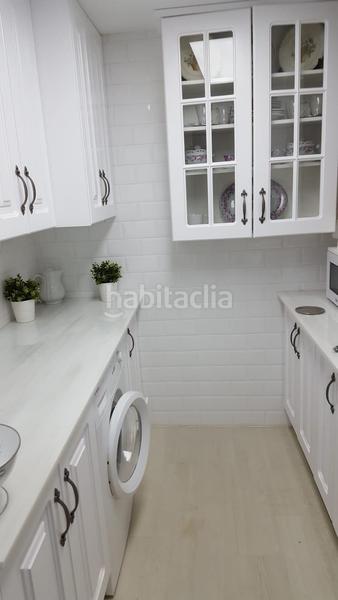 Foto 005e5f23-5f69-4cc5-8c51-607bd781a99b. Apartament amb aparcament piscina a Levante Alto Benidorm