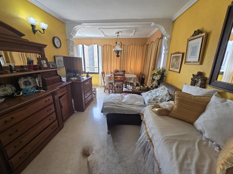 Foto 1ba83add-7b7c-42cd-8dd7-51ac8f1ff283. Apartament amb aparcament piscina a Levante Alto Benidorm