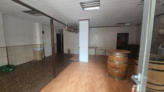 Business premise in Centro Urbano. Se vende local en zona centro