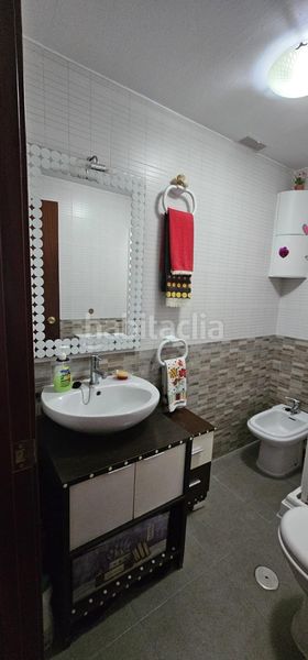 Foto b770349b-b05b-4eb6-b916-741b6ab8c34f. Apartament amb calefacció aparcament piscina a Playa Levante Benidorm