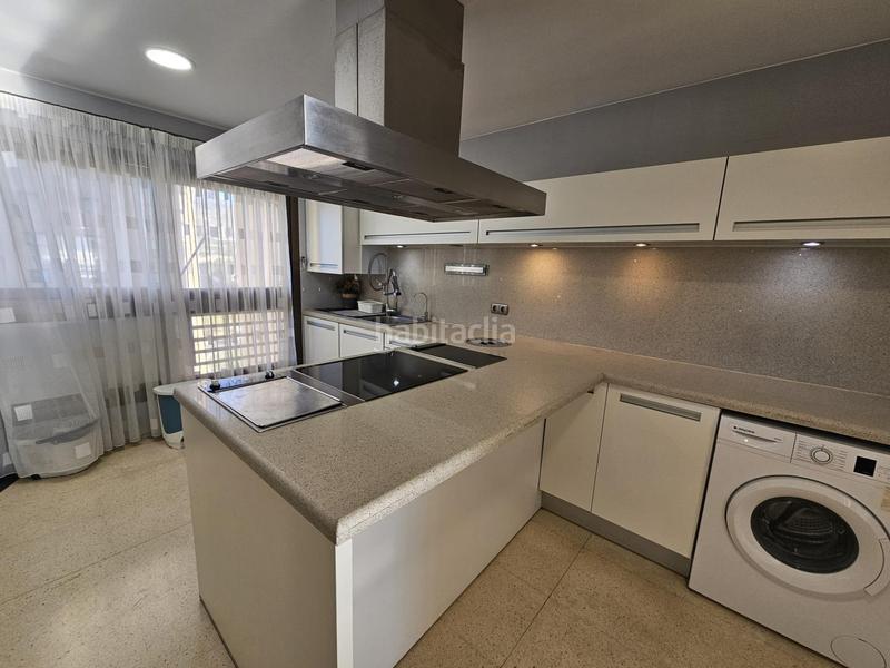 Foto 023794e0-9eae-44f9-81ff-0767c837a79b. Etagenwohnung mit heizung parking pool in Playa Poniente Benidorm