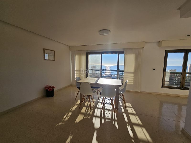 Foto 5a8a4359-987c-4ae4-a478-a7fe13465516. Pis amb calefacció aparcament piscina a Playa Poniente Benidorm