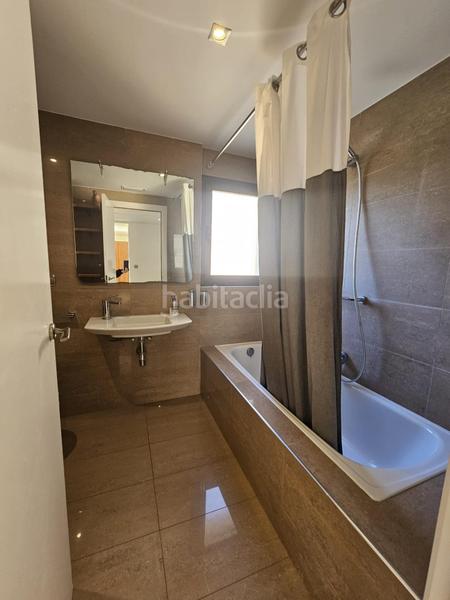 Foto c4c8d7ae-102a-4ba9-99d0-f5749845f0bc. Etagenwohnung mit heizung parking pool in Playa Poniente Benidorm