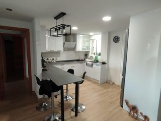 Pis a Colonia Madrid. Se vende apartamento en avenida berniarda, benidorm