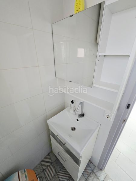 Foto 05e81277-9676-41e1-9622-2d2e184a4d63. Estudi amb calefacció aparcament piscina a Juzgados - Plaza de Toros Benidorm