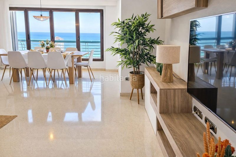 Foto 43f30a96-9254-4807-840e-ae9b7debc3ea. Lloguer pis amb aparcament piscina a Playa Poniente Benidorm