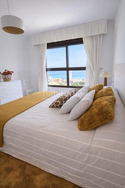 Foto c3d19509-450e-4c4a-8576-87ba06185d81. Lloguer pis amb aparcament piscina a Playa Poniente Benidorm