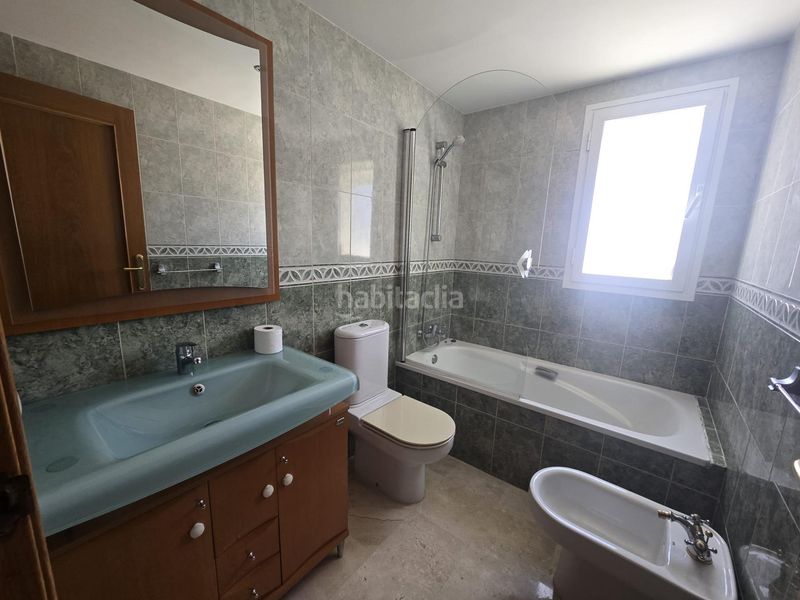 Foto d05f747f-ee77-4a8a-b3f2-10ab1e225077. Apartament amb calefacció aparcament piscina a Rincón Bajo Benidorm