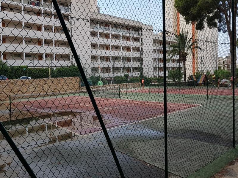 Foto bb48dacc-36b7-4eec-b8b0-8c40691a07a9. Apartament amb aparcament piscina a Sierra Helada Benidorm