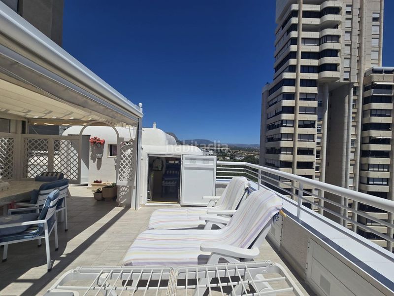 Foto 1d3b8b64-c98e-40da-ac65-573daafc51b5. Àtic amb calefacció aparcament piscina a Levante Alto Benidorm