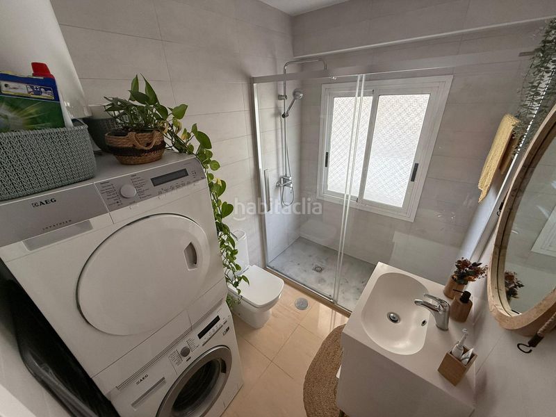 Foto 38b56a32-dd37-46c7-b380-0000080206f6. Apartament amb aparcament a Playa Poniente Benidorm