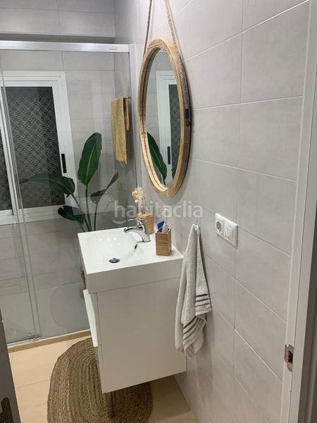 Foto 9724a07f-a070-46eb-af29-9b6564572e1f. Apartament amb aparcament a Playa Poniente Benidorm