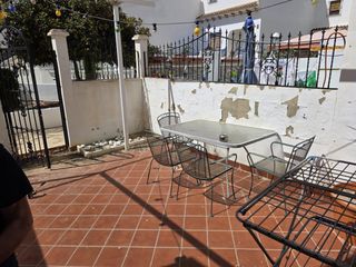 House in Villamartín-Las Filipinas. Se vende bungalow urbanización príncipe, orihuela.
